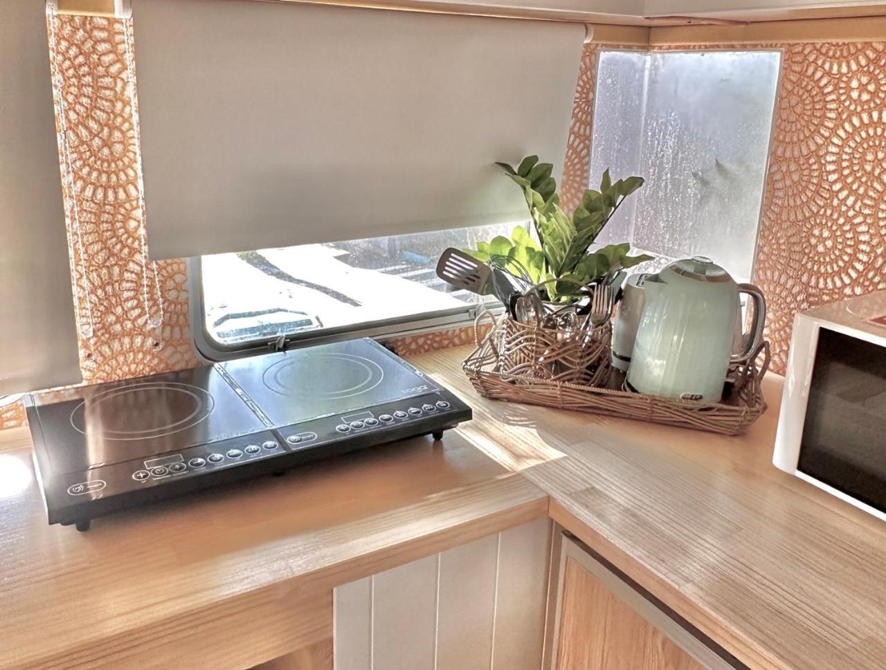 Mornington Peninsula Retro Caravans Rye Room photo