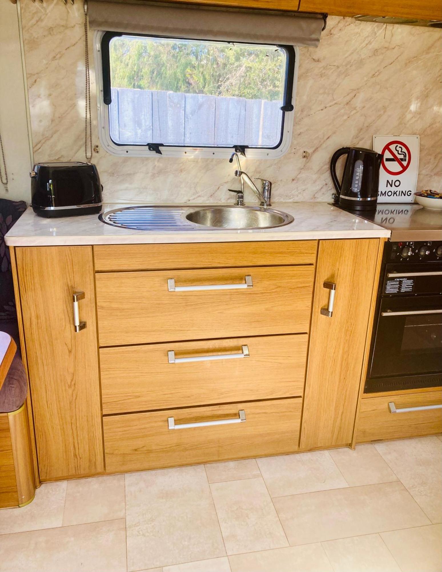 Mornington Peninsula Retro Caravans Rye Exterior photo